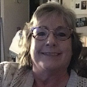 Meet your Posher, Stacey